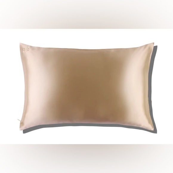 Two Piece Set Slip Silk Pillow Cases Caramel Queen - Picture 2 of 6